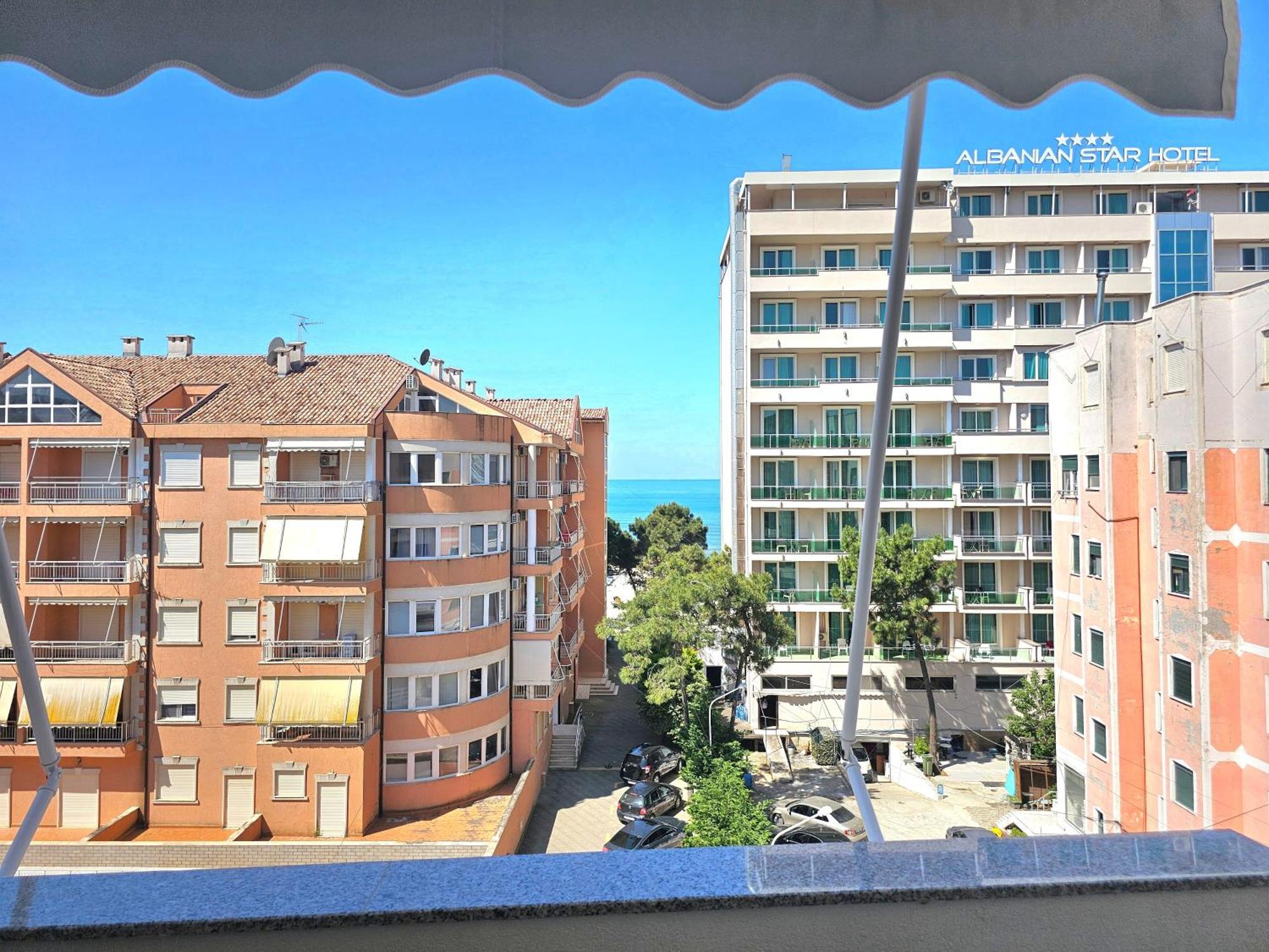 Bohemian Apt, Beachfront & Family Friendly - By Beta Premium Apartment Golem (Tirana)