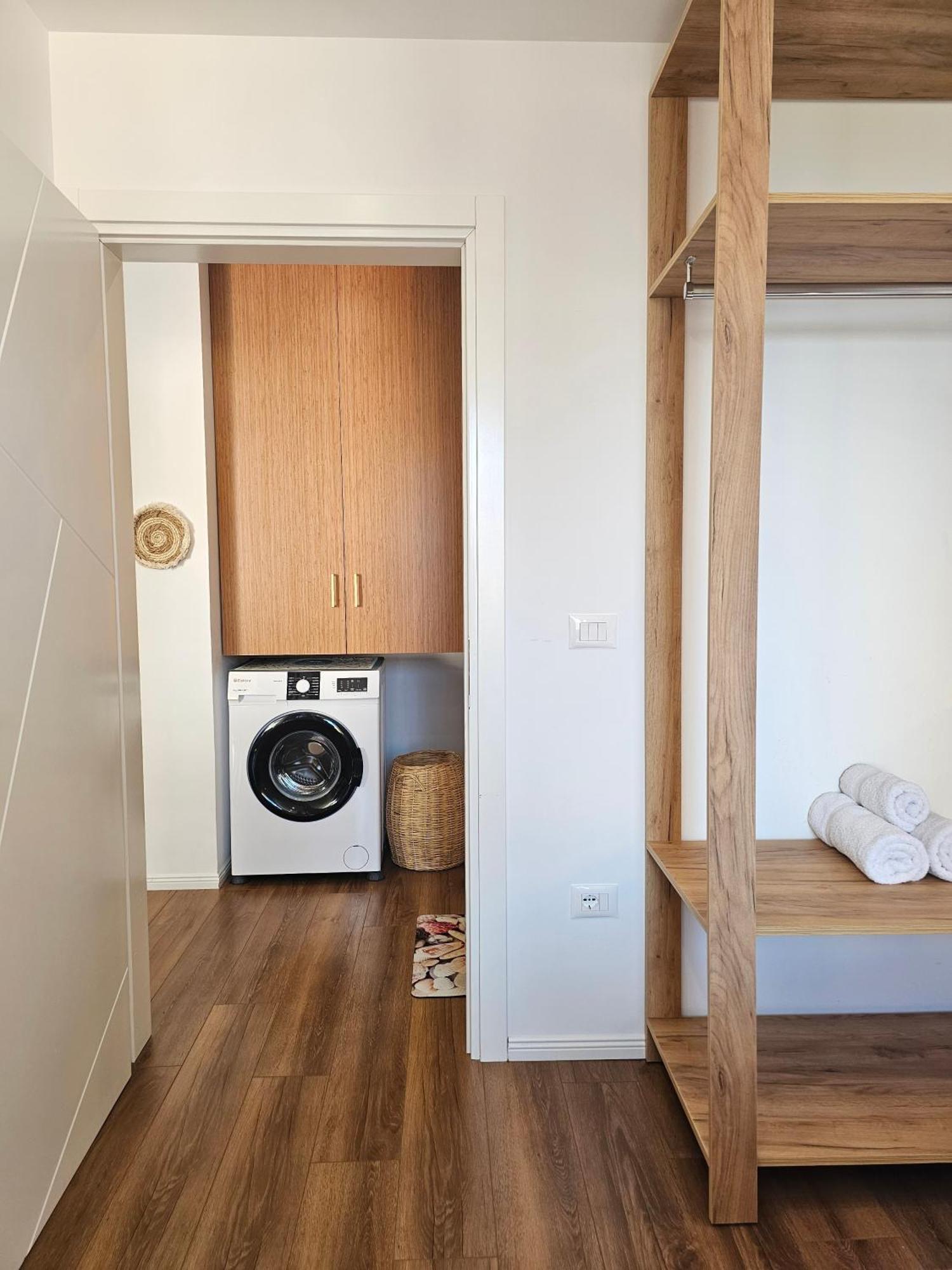 Bohemian Apt, Beachfront & Family Friendly - By Beta Premium Apartment