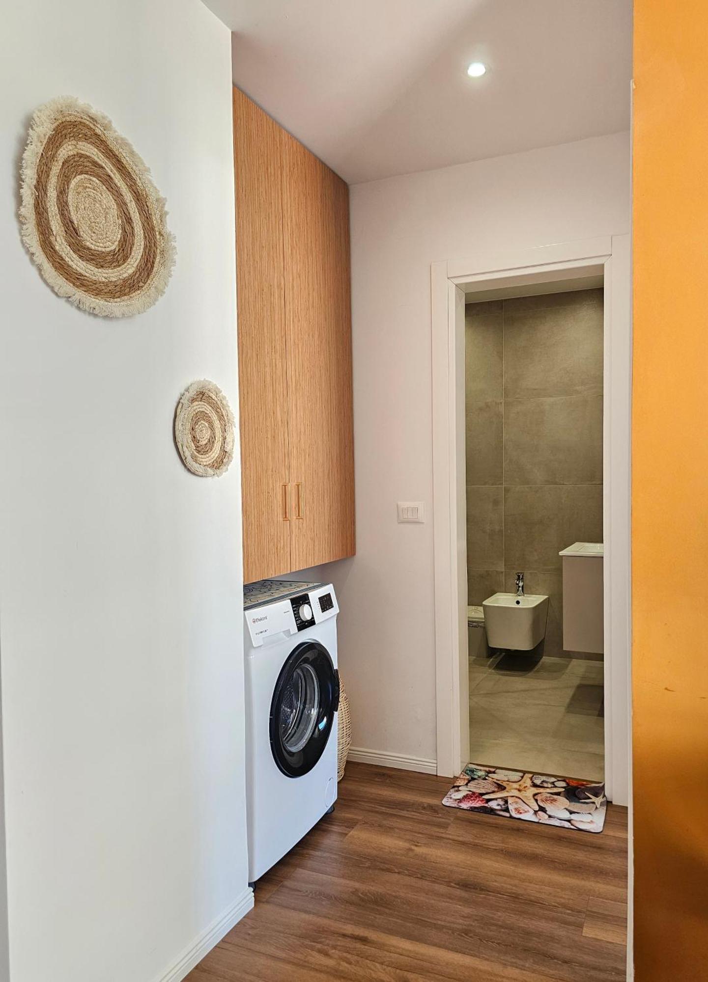 Apartment Bohemian Apt, Beachfront & Family Friendly - By Beta Premium *