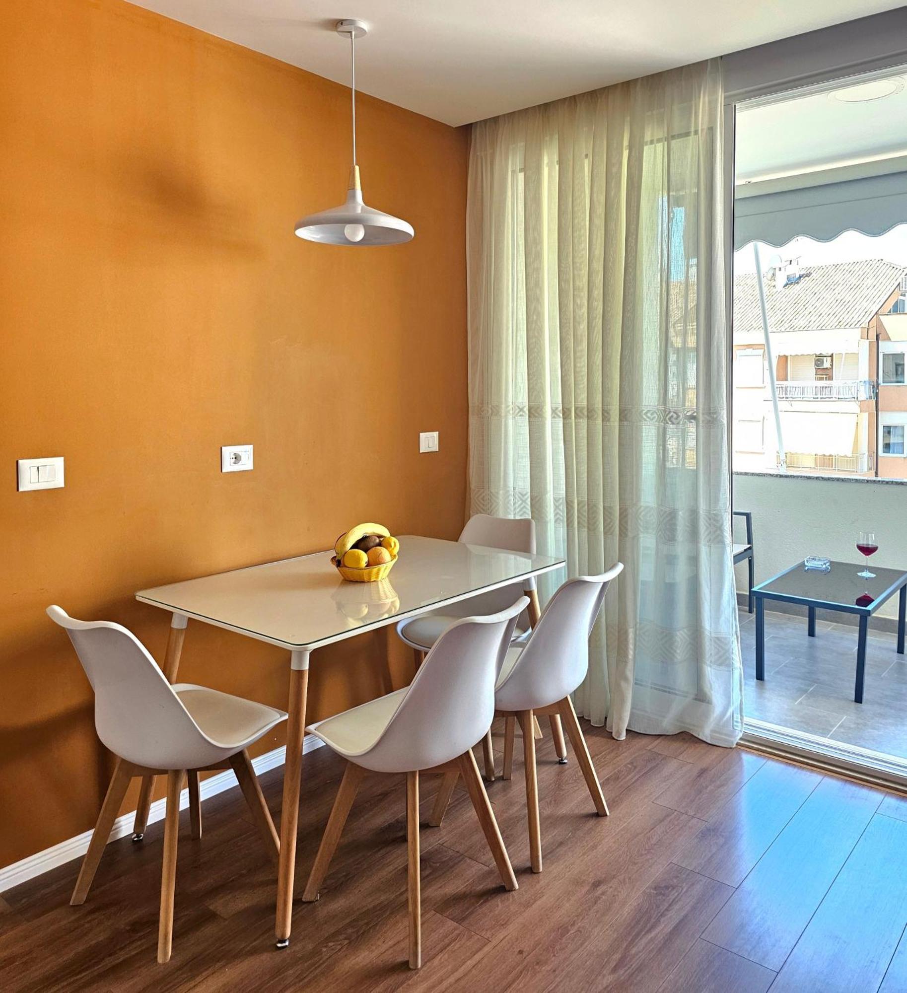Apartment Bohemian Apt, Beachfront & Family Friendly - By Beta Premium